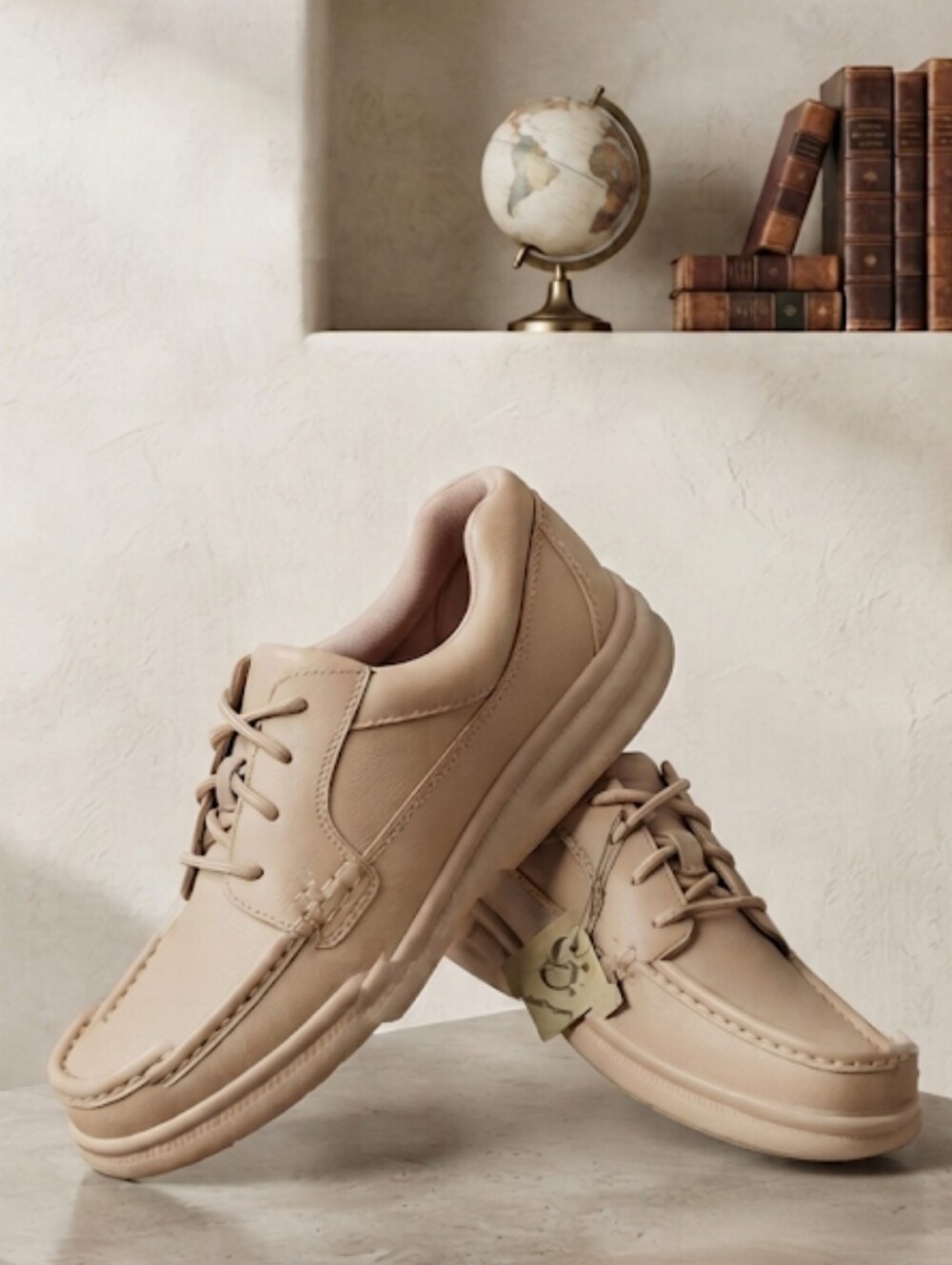 Hush Puppies Men's Gus Beige Leather Slip-On Style Zero G Lace-Up Loafers Size 7